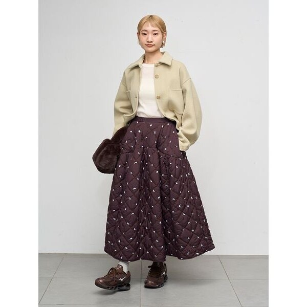 emmi フラワーエンブロイダリーキルティングスカート フラワーエンブロイダリーキルティングスカート（スカート）｜emmi