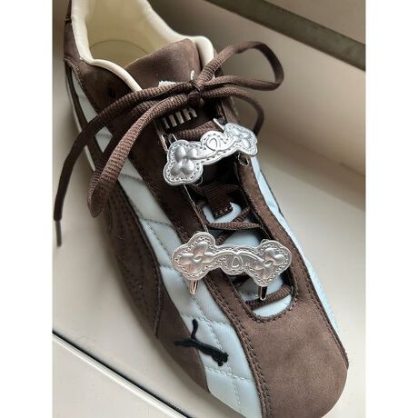 [^ԁF13WGG255313]DesignG{X̂Ղ芴|Cg̉̃V[YNbvBCR̍ŏɌɒʂRɂ̂xXgBfނňႤ`̂ԁi13WGA255317jƍ킹Ă̂߁BCɓ̃Xj[J[PĂACełBƖ̊֌WɂAۂFČꍇ܂B܂p\REX}[gtHȂǂ̊ɂA኱iƉ摜̃J[قȂꍇ܂B\߂Bi̐F́AiPi摜QƉB i摜̓Tv̂߁AFTCY̎dlɕύXꍇ܂̂ŁA\߂B