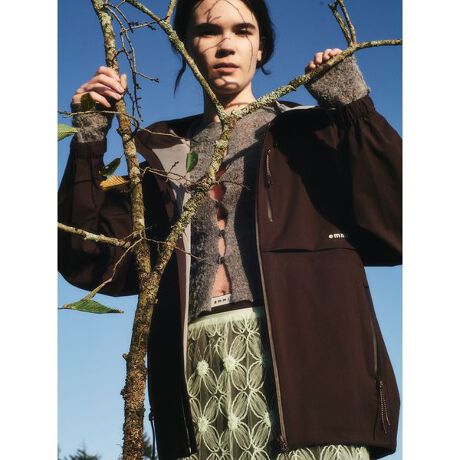 [^ԁF13WFJ255008]h:ȂLk:Ȃň:|PbgF聡Design~j}[hȃVGbǵAXłRłffUCɗƂ݂܂ByE₷EÂׂĂËǋ&ldquo;Raintive&rdquo;RNV̖hu]BFabric^FunctionemmiEFlXCtX^CEFÅJŔ|ĂmWA^E[XƃAEghÅ_znCubhu]aBϐ20 000mmE15 000g^̃nCXybNhfނ̗pA}ȉJ⊾΂ރV[ɂX}[gɑΉBCoordinatefނŃpcy13WFP255009zWJAZbgAbvŒ邱ƂœoRnCLOȂǂ̃ANeBuV[łB[hȃfUCȂ̂Ń^E[X̃AE^[ƂĂpł܂BƖ̊֌WɂAۂFČꍇ܂B܂p\REX}[gtHȂǂ̊ɂA኱iƉ摜̃J[قȂꍇ܂B\߂Bi̐F́AiPi摜QƉB i摜̓Tv̂߁AFTCY̎dlɕύXꍇ܂̂ŁA\߂B