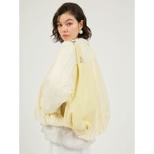 エミ(emmi)の撥水 クロスボディショルダーバッグ