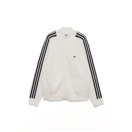 [^ԁFKD9397]tWbṽgbNWPbg̃fBe[ɁAۉ̂jbgfނ̗p1B[YtBbg̃VGbgŔo܂BbNXƐ炳ꂽX^C˔AiグĂACełBƖ̊֌WɂAۂFČꍇ܂B܂p\REX}[gtHȂǂ̊ɂA኱iƉ摜̃J[قȂꍇ܂B\߂Bi̐F́AiPi摜QƉB