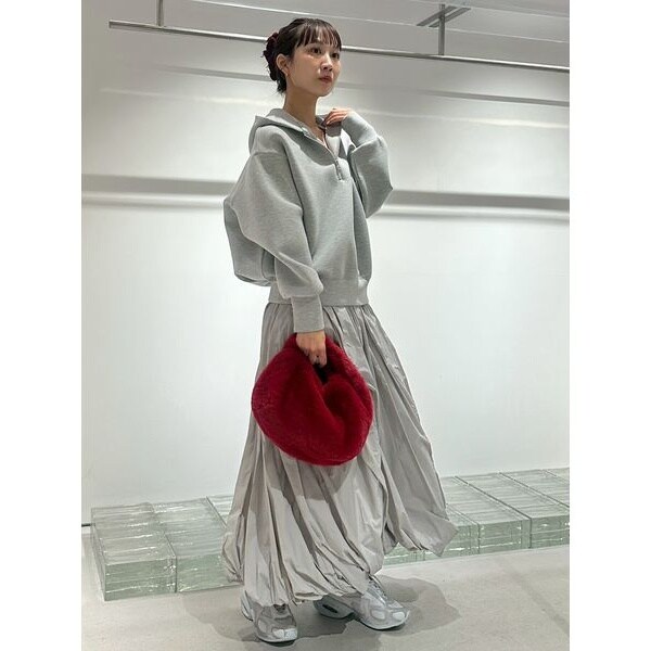 【まいちゃんADORE】⭐️値引交渉可⭐️テックギャバスカート（BLACK） まいちゃんADORE】⭐️値引交渉可⭐️テックギャバスカート（BLACK