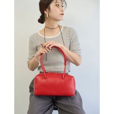 レザーボストンバッグ