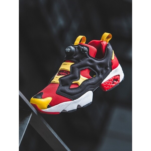 Reebok】INSTAPUMP FURY OG MU | エミ(emmi) | マルイウェブチャネル