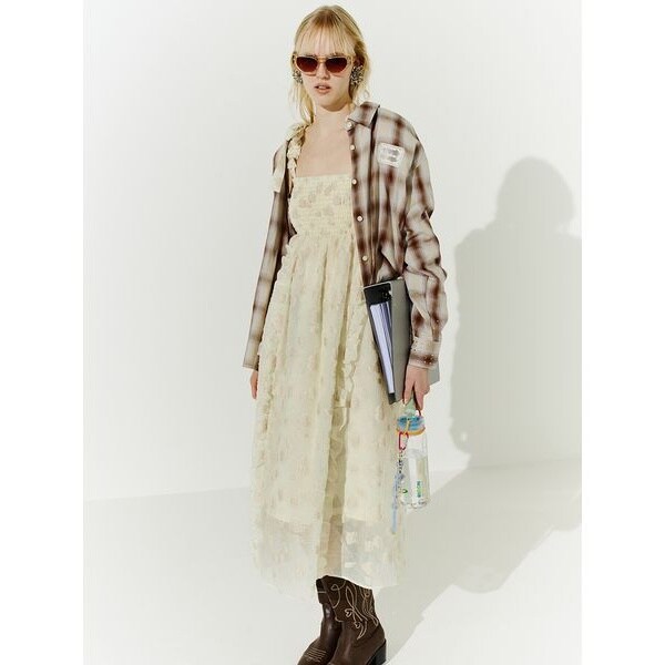 LILY BROWN シアージャカードフリルリボンワンピース LILY BROWN（リリーブラウン）の「シアージャカードフリルリボン