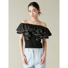 リリーブラウン(LILY BROWN)のデコルテフリルカットトップス