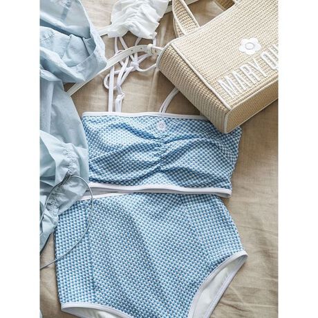 [^ԁFLWGG254308]<b>yLILY BROWN~MARY QUANT@3s[XXCEFAz<^b> <b>yDesign^Stylingz<^b>uMARY QUANTvƃR{[gAZp[gƃs[X3s[XXCEFABZp[gɂ̓gȃMK`FbNArX`F͌Rz^[ROĂwV[ɂȂ܂BnCEGXg̃V[c̓X^CAbvʂ𔭊Ǎ^Jo[ɂvBt~js[XC[hΗmoŒȂƂłAr[`ł̃bNXԂɊyo܂BCgu[AbhAubN3Fpӂ܂B <b>yLILY BROWN~MARY QUANTz<^b>60ÑXg[gJ`[\MARY QUANTƂ̃R{[VB}{[_[ɃMK`FbNES`[tȂǃgȃfBe[iɎꂽ][gɂ^EɂfACeLxȃCibvœWJ܂BƖ̊֌WɂAۂFČꍇ܂B܂p\REX}[gtHȂǂ̊ɂA኱iƉ摜̃J[قȂꍇ܂B\߂Bi̐F́AiPi摜QƉB i摜̓Tv̂߁AFTCY̎dlɕύXꍇ܂̂ŁA\߂B