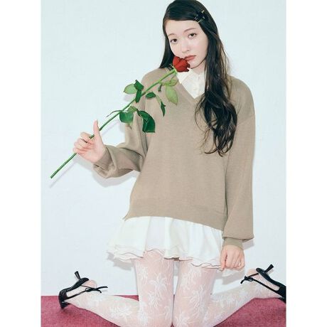 [^ԁFLWNO254102]<b><font color=#ff5b5b>MOCUSAGI ONLINEFł<^b><^font><b>yC[hfUCŖ郂[hƃtF~jZVcs[Xz<^b> <b>yDesign^Stylingz<^b>jbgvI[o[ƃVcs[XC[h悤ȃfUCڂꒅB̓Iȃjbg`Ã{[t؂₩vXA[hƃtF~j▭Ƀ~bNXX^Co܂BƂVGbgŒSnKȂAVc܂قǂ悢ƊYĂ邽߁AJWAɂꂢ߂ɂȂ閜\1łB<b>yFabricz<^b>_炩ȃjbgƌy₩ȃVcnhbLOAّfނ̃RgXgfdĂɁBR[fv炸ňꖇŌ܂AfC[ɗACełB;Ȃn;ȂLk;;Ȃň;ʁƖ̊֌WɂAۂFČꍇ܂B܂p\REX}[gtHȂǂ̊ɂA኱iƉ摜̃J[قȂꍇ܂B\߂Bi̐F́AiPi摜QƉB i摜̓Tv̂߁AFTCY̎dlɕύXꍇ܂̂ŁA\߂B