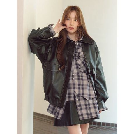 [^ԁFLWFJ254066]<b>yBe[W[hOALILY BROWN̋Z郌U[u]z<^b> <b>yDesign^Stylingz<^b>Be[W璅z𓾂U[u]́AuLILY BROWNvȂł͂̂肪l܂ꒅB悭I[o[TCYŊۂ݂ттVGbgAn[hȃU[ACe炩炵؁B傫߂̃tbv|PbgfBe[ɏhVѐSAX^COɃANZgYĂ܂B邾ōAG̎AE^[łB<b>yFabricz<^b>AU[̂悤ȏdČABe[WHɂĂȂꂽoB̂fފAЂƖႤ݊܂B;Ȃn;Lk;Ȃ;Ȃň;聦Ɩ̊֌WɂAۂFČꍇ܂B܂p\REX}[gtHȂǂ̊ɂA኱iƉ摜̃J[قȂꍇ܂B\߂Bi̐F́AiPi摜QƉB i摜̓Tv̂߁AFTCY̎dlɕύXꍇ܂̂ŁA\߂B