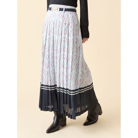 [^ԁFLWFS254080]<b>yNlC̒ԃNVJv[cXJ[gGoz<^b> <b>yDesign^Stylingz<^b>uLILY BROWNvŖNlCւNVJȃv[cXJ[gAGAbvf[gēoBBe[WY􉽕ƁAuhIWĩmO2p^[WJłBvZꂽzFCɂ̓JbWeCXghAx̍X^CɁBzFxgɂ̓rbg̃fUCAR[fBl[g̃ANZgƂčvX܂BV[Ỹ{E^CuEXiiLWFB254079jƍ킹΁As[X̂悤ȓꊴ钅ȂɁBZbgAbvł̃X^CO߂łB<b>yFabricz<^b>قǂ悢nƂȂ₩˔fނgpAv[cCL[vBOV[YłKȒSnłB;Ȃn;Lk;Ȃ;Ȃň;ʁƖ̊֌WɂAۂFČꍇ܂B܂p\REX}[gtHȂǂ̊ɂA኱iƉ摜̃J[قȂꍇ܂B\߂Bi̐F́AiPi摜QƉB i摜̓Tv̂߁AFTCY̎dlɕύXꍇ܂̂ŁA\߂B