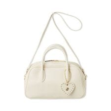 ハートチャーム付きボストンバッグ