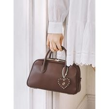 ハートチャーム付きボストンバッグ