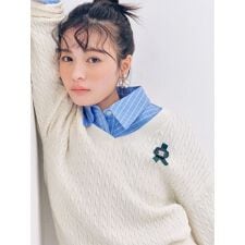 Lily Bearスタンプモチーフケーブルニット