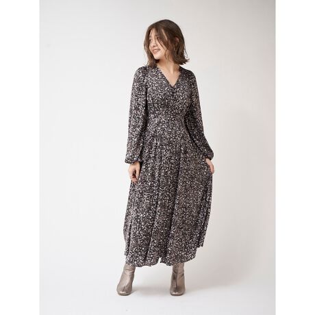 フロントタックプリントワンピース フレイ アイディー Fray I D Fwfo ファッション通販 マルイウェブチャネル