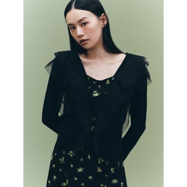 美品★FRAY I.D ラッフルチュールニットカーディガン ブラック FRAY I.D（フレイアイディー）の「ラッフルチュールニット