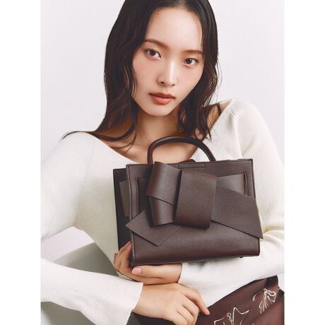 [^ԁFFWGB259301]<b>ylC̃{~hobOɐVFoz<^b><b>yDesign^Stylingz<^b>FRAY I.D̐lCACe{~hobOGoBobOƈ͂ޗ̓Iȑ傫ȃ{ŁAg₷ƃX^CbV˔OZ[ACełB{bNX^̃{fBƃA[ĝ悤ȃnhfUCڂ܂BV[Y̓V_[XgbvO\ɂȂAɕ֗ɁB500mlybg{g܂[͂ɉAɂ̓I[v|PbgȒPłB̃b`ȕ͋CŁAgtH[}ȏ܂ŕL􂵂܂Bʊ̂fUCŁAC܂o܂BtXŁuDvuDvƂӖyLUELiGjzƖtꂽobÓAɂ邱ƂŁAA܂ƑfGȏւƋ߂Â悤ȁAIȑ݂ɁBg炵hJ[`CXŁAǂȃV[ɎMBƖ̊֌WɂAۂFČꍇ܂B܂p\REX}[gtHȂǂ̊ɂA኱iƉ摜̃J[قȂꍇ܂B\߂Bi̐F́AiPi摜QƉB i摜̓Tv̂߁AFTCY̎dlɕύXꍇ܂̂ŁA\߂B