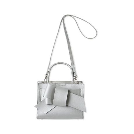 [^ԁFFWGB259301]<b>ylC̃{~hobOɐVFoz<^b><b>yDesign^Stylingz<^b>FRAY I.D̐lCACe{~hobOGoBobOƈ͂ޗ̓Iȑ傫ȃ{ŁAg₷ƃX^CbV˔OZ[ACełB{bNX^̃{fBƃA[ĝ悤ȃnhfUCڂ܂BV[Y̓V_[XgbvO\ɂȂAɕ֗ɁB500mlybg{g܂[͂ɉAɂ̓I[v|PbgȒPłB̃b`ȕ͋CŁAgtH[}ȏ܂ŕL􂵂܂Bʊ̂fUCŁAC܂o܂BtXŁuDvuDvƂӖyLUELiGjzƖtꂽobÓAɂ邱ƂŁAA܂ƑfGȏւƋ߂Â悤ȁAIȑ݂ɁBg炵hJ[`CXŁAǂȃV[ɎMBƖ̊֌WɂAۂFČꍇ܂B܂p\REX}[gtHȂǂ̊ɂA኱iƉ摜̃J[قȂꍇ܂B\߂Bi̐F́AiPi摜QƉB i摜̓Tv̂߁AFTCY̎dlɕύXꍇ܂̂ŁA\߂B