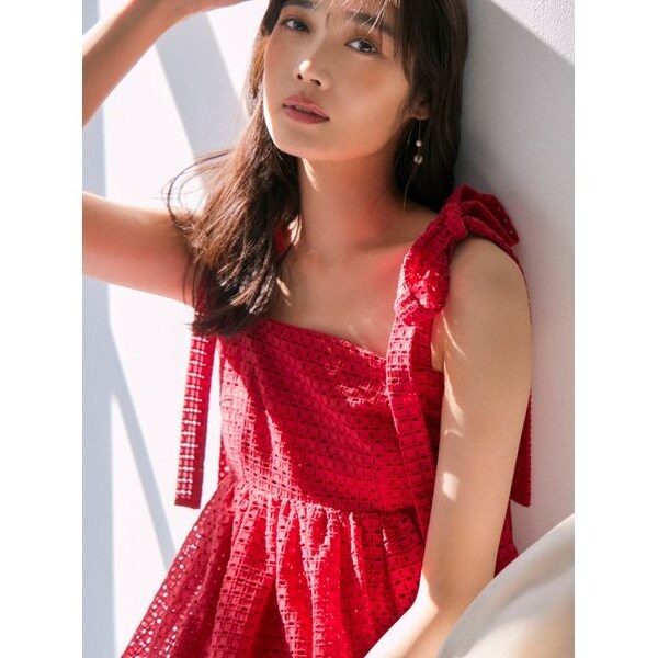 SALE40%OFF フレイアイディー ショルダーリボンニットレイヤードシャツ fwnt252134 レディース キャミソール シアー トップス レイヤードセット セール】ショルダーリボンニットレイヤードシャツ（シャツ