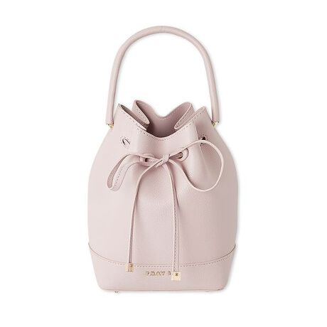 [^ԁFFWGB259304]<b>y{ANZgBВ̃OZ[obOAX^CbVɐiz<^b><b>yDesign^Stylingz<^b>OZ[̃{obOAiȈۂɃAbvf[gBS̓Iɏ]RpNgȃTCYɂAƂȂ}`{āA[͂X^CɁB܂A{̉؂ւ̃fUCɂănĂقAFRAY I.D̃SčvXĂ܂BɎ̌`A]̃{obOƋВobOA[hȎdlɃAbvf[gBJ̃{͌Œ肵܂܁ȀoꂪX[Yɂł܂B܂A{ƔΑ̃h[XgO̒߂ŁAgɂS\B̓I[v|Pbgtĕ֗ȎdlɎdグ܂Bڂ䂭gbvnhŃX^CbVɌقA|łV_[tȂ̂ŁA2wayŊy߂܂BV_[͎O\łBԐlCWHTABLKApXeJ[ڂ䂭PNKAMNT4FœWJĂ܂B܂ALoXfށiFWGB259305jƃXG[hiFWGB259306j܂BƖ̊֌WɂAۂFČꍇ܂B܂p\REX}[gtHȂǂ̊ɂA኱iƉ摜̃J[قȂꍇ܂B\߂Bi̐F́AiPi摜QƉBi摜̓Tv̂߁AFTCY̎dlɕύXꍇ܂̂ŁA\߂B