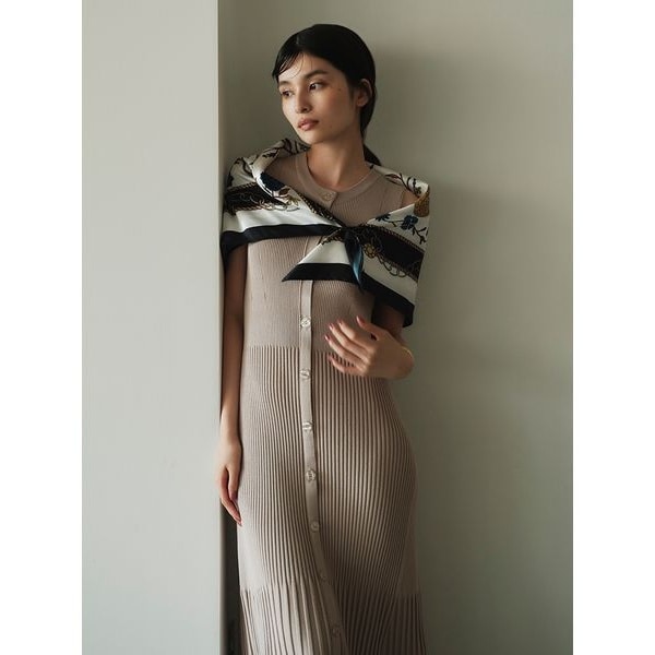 美品FRAY I.Dフレイ アイディーレイヤードシャツカラーウールワンピース FRAY I.D（フレイ・アイディー） ワンピース レイヤードシャツカラー