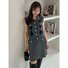 フラップデザインニットミニスカート