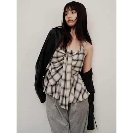 [^ԁFFWFB254252]<b>ylC̃{L~AIWifނ̃Iu`FbNŃghAbvz<^b><b>yDesign^Stylingz<^b>FRAY I.D̐lCiEyv{gbvXAgh̃Iu`FbNɂ̂āANx̍ACeɃAbvf[gB_ȃ{[̃{fBe[ڂ䂭L~\[^gbvXŁAꖇłC[hłBfUC|Cg̃{́Aĝ̃C肰ȂJo[BwɓSV[OTCht@Xi[ŁA₷dグĂ܂BOf[V`ȂiqIu`FbN͍Gu[łAFRAY I.D̓IWȋfނgpBoɃAƍ炵nɂĂ܂B܂An̓TCN|GXegpĂ܂BVA[jbgTVcƂ̃C[h͂Afނ̃Iu`FbNAVVciFWFB254177jƍ킹AVѐŜR[fBl[g߂łBJ[3FpӁBIVRABRW̓Vo[̃œWJBYEL̓S[h̃܂BƖ̊֌WɂAۂFČꍇ܂B܂p\REX}[gtHȂǂ̊ɂA኱iƉ摜̃J[قȂꍇ܂B\߂Bi̐F́AiPi摜QƉBi摜̓Tv̂߁AFTCY̎dlɕύXꍇ܂̂ŁA\߂B