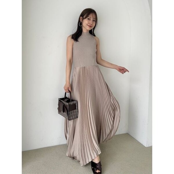 ニットドッキングプリーツワンピース | フレイ アイディー(FRAY I.D
