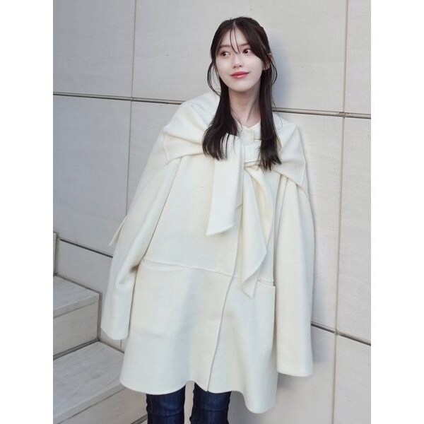 【meime_i❤︎様】専用 リバー ミドルコート／ホワイト マフラー付ノーカラーリバーミドルコート | フレイ アイディー(FRAY