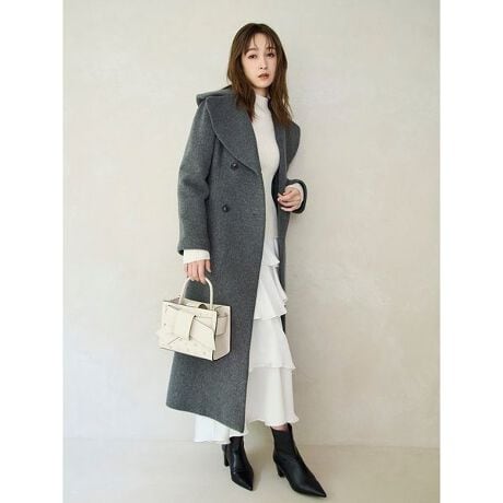 [^ԁFFWFC255047]<b>yǂ猩ĂGɂȂBrbOJ[OR[gŏ炵؂€z<^b><b>yDesign^Stylingz<^b>ꂽÕE[R[gɁAۓIȃrbOJ[ŏiȃANZg܂B̋݃fUĆAtg痬悤ɌqobNX^C̃J[u͂̂ЂƂB݂ɑ݊̂ŁAŜ̃VGbg͂Xɐݒ肵đlۂƁBEGXgVFCvAX^CAbvʂ܂Bfނ́AۉƏ_炩ȔGɗDꂽY̐ڌE[fނґɎgpBĉ݂㎿ȕNX߂Ă܂BłꂢɒpĂ悤ɂ̃p^[Arʂ₷ntŒSnC[W[ɁB{^ĂƒĂAOJătɉHDĂfGɌ܂̂ŁAONEOFF킸lXȃV[Ŋ􂵂Ă܂BFoɂBLUAX^CbVGRYAghCNBRW3FWJłBƖ̊֌WɂAۂFČꍇ܂B܂p\REX}[gtHȂǂ̊ɂA኱iƉ摜̃J[قȂꍇ܂B\߂Bi̐F́AiPi摜QƉBi摜̓Tv̂߁AFTCY̎dlɕύXꍇ܂̂ŁA\߂B