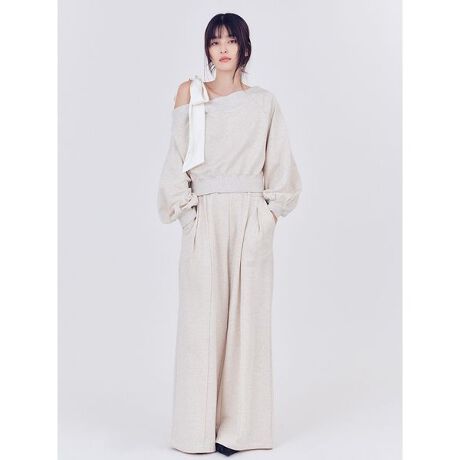 [^ԁFFWCP255068]<b>yxA{tXEFbgpcɑl̗]TYz<^b><b>yDesign^Stylingz<^b>FRAY I.D炵iƔ𗼗l̂߂̃XEFbgpcBȂ߂炩Ńn̂ڂl܂ngp邱ƂŁAJWAɓ]тAꂢɒnBEGXgɂxA{AZ^[vXɓꂽs^bNVeBȃ[hvX܂BVGbǵAX^C悭ȂČ悢ChVGbgɐݒBobNX^Cɂ̓|PbgfUCė̓IɁBfނł肵SGuC_[{XEFbgiFWCT255101jAƂ̃ZbgAbvp߂łBOATMEALAPNKAGRY3FWJłBFOATMEAL݂̂ⓧ聦Ɩ̊֌WɂAۂFČꍇ܂B\߂B܂p\REX}[gtHȂǂ̊ɂA኱iƉ摜̃J[قȂꍇ܂B\߂Bi̐F́AiPi摜QƉBi摜̓Tv̂߁AFTCY̎dlɕύXꍇ܂̂ŁA\߂B