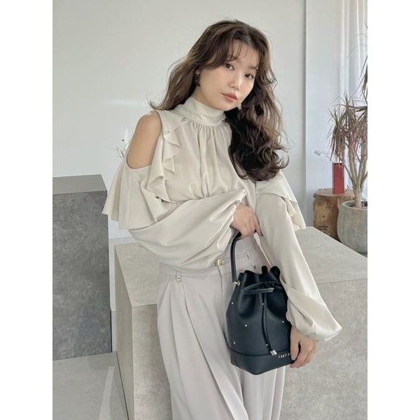 限定値下げ　リリーブラウン 3wayシアージャガードペプラムブラウス LILY BROWN（リリーブラウン）の「【WEB限定カラー】3WAYシアー