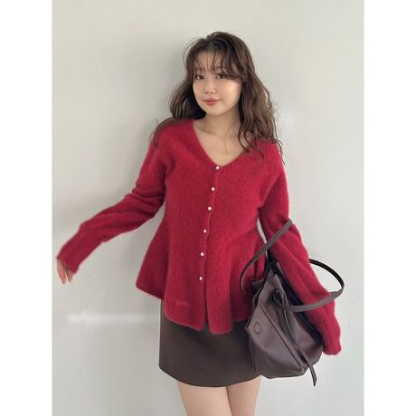 [^ԁFFWNT255012]<b>yDȃyvJ[ftHbNXJV~łɃb`Ɂz<^b><b>yDesign^Stylingz<^b>Ȑ`yvVGbg̃J[fBKGKgBtHbNXJV~Afނ̗D܂āANX߂Ă܂BCɂȂ鍘Jo[ؚvZꂽVGbgAOVlbNC炵[hAVXgBOĂɂ͘cȃp[{^炢Aiȃ[h̒ɟЂ˂܂By߂̉HDƂāA{^𗯂߂ăvI[o[ƂāAlXȃX^COɃ}b`܂B_炩ȃ[hIVRAh}eBbNBRDAV[vŐꂽGRY3F炨Iт܂BƖ̊֌WɂAۂFČꍇ܂B\߂B܂p\REX}[gtHȂǂ̊ɂA኱iƉ摜̃J[قȂꍇ܂B\߂Bi̐F́AiPi摜QƉBi摜̓Tv̂߁AFTCY̎dlɕύXꍇ܂̂ŁA\߂B