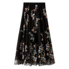 フラワークロスステッチチュールスカート