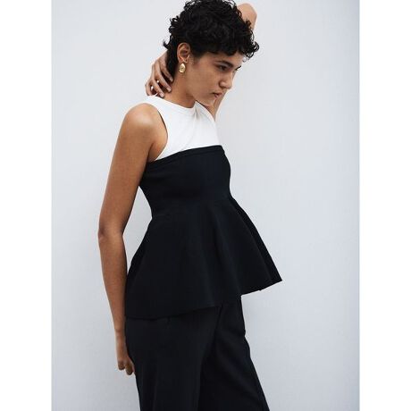 [^ԁF09WNT254118]<b>yEHbVuzyyvfUC̃xAgbvX{Jbg\[̃^NBC[hAꂵ2Zbgz<^b><b>yDesign^Stylingz<^b>sȂŁA{̃C[hX^CIyvfUC̃xAgbvXɁAJbg\[fނ̃Vvȃ^NgbvAꂵ2ZbgłBxAgbv́Ajbg̕҂ݒnŗ̓IȃyvfUC\zBӂƖc񂾃VGbgŁAEGXgqbvɂĂƃJo[ł܂BCi[̃^N^Jbg\[́AlC̃AXfUCB炳炵肪Sn悢ꖇłBꂼPiŎgÃACeƑgݍ킹邱ƂŁAX^CO̕L܂Bm[XȂ̂ŁAĂ̏璅̂|CgB܂A^N莝̃Vc̏ォ璅ȂǂŁAH܂Œ钅񂵖\ACełB<b>yFabricz<^b>^NgbvjbgArrLтăXgb`̂yfށBSnɂĂ܂B\Ȃ̂ŁAƒł̎ȒPBJ[3FpӁBH遃CMLAmg[Ń[hɂ܂Ƃ܂遃BLKAƂX^CbVȁBORDERœWJĂ܂BC̃^Ngbv́AłBƖ̊֌WɂAۂFČꍇ܂B܂p\REX}[gtHȂǂ̊ɂA኱iƉ摜̃J[قȂꍇ܂B\߂Bi̐F́AiPi摜QƉB i摜̓Tv̂߁AFTCY̎dlɕύXꍇ܂̂ŁA\߂B<br^>yCi[zy0z:60cm oXg:70cm :26cm O:7.8cm :38.5cmy1z:61cm oXg:73cm :27cm O:8.05cm :40cm