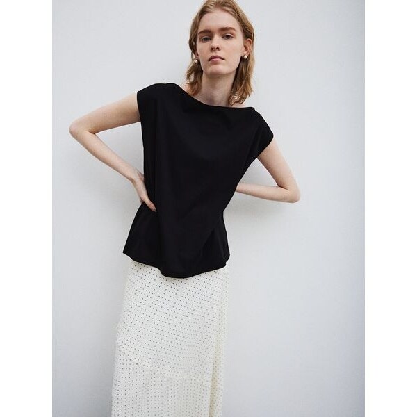 ♡さん専用 チュールドッキングペプラムカットトップス Mila Owen｜チュールドッキングペプラムカットトップス