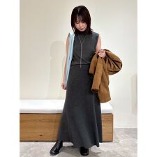 【セットアイテム】ハイネックノースリニットナロースカートSET