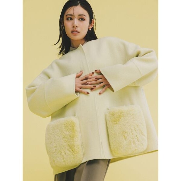 完売　秋冬　MilaOwenファーポケットリバーコート　ブルー　ワンサイズ 完売 秋冬 MilaOwenファーポケットリバーコート ブルー ワンサイズ