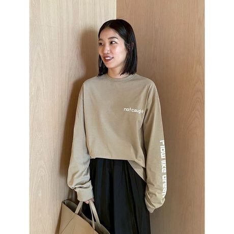 [^ԁF09WCT254156]<b>ỹvgCe[WՂBN[ȃOtBbNVNALC߂ɒ郍ÔsVcz<^b><b>yDesign^Stylingz<^b>G߂̒[ɂ҂ŁAC[h\ȃOTVcłBgh́f90sX^CAGKgɏ؂Be[WCNȃfUCVNIɎ{OtBbŃAC[hX^C班`ȂǂŁA|CgɂȂĂfUCBX^CŐЂL܂BHD̂̃Cɏd˂A≺ɂsVcCA܂܂Ɋy߂܂BԂ̃N[lbNX^CȂ̂Ŏg₷AutĂ̂ŁAグȂǂ̃AW\B{gI΂AN炵y߂֗ȈꖇłB<b>yFabricz<^b>悢ƃV{Rbg100fނgpB̂鎿ŁA胔Be[Wy߂܂BJ[4FpӁBmg[̃Sf遃WHTAvg肰ȂPNKAFɂȂ遃MNTAVbNȏH炵BEGœWJĂ܂BƖ̊֌WɂAۂFČꍇ܂B܂p\REX}[gtHȂǂ̊ɂA኱iƉ摜̃J[قȂꍇ܂B\߂Bi̐F́AiPi摜QƉB i摜̓Tv̂߁AFTCY̎dlɕύXꍇ܂̂ŁA\߂B