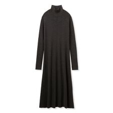 ミラ オーウェン(Mila Owen)のタートルネックリブニットフレアワンピース