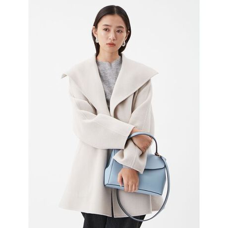 [^ԁF09WFC255107]<b>yƉHD邾ŃT}ɂȂAo[fނ̃R[gB傫ȋ݂ŏʂz<^b><b>yDesign^STylingz<^b>傫ȋ݂؂₩ŁAîۂ̃E[o[R[głBz̃xgAKE^̃b`ȃfUCBB邭炢̃~hŌydグĂ̂ŁAig₷̂́Bɗn̂Ȃo[fނȂ̂ŁAy₩ɒȂ܂BxggpāAEGXg}[Nƃn܂ăOWA[ȈۂɁBxgȂłƒĂAVGbgYɏofUCɂ܂BՂƑ傫݂؂₩ŁAʂ܂B|Pbg̑ܕzɂ͋NуXLgpĂAƒĝ|CgB<b>yFabricz<^b>E[ŁAgƉK˔fނłByăRVAHD邾łȂꂽۂɁBJ[3FpӁBGKgȁIVRA[hȈۂ̃VbNȁCGRYAu₩ȃ~gńBLUANVJŏiȃnEhgD[XCHECKœWJĂ܂BƖ̊֌WɂAۂFČꍇ܂B܂p\REX}[gtHȂǂ̊ɂA኱iƉ摜̃J[قȂꍇ܂B\߂Bi̐F́AiPi摜QƉB i摜̓Tv̂߁AFTCY̎dlɕύXꍇ܂̂ŁA\߂B