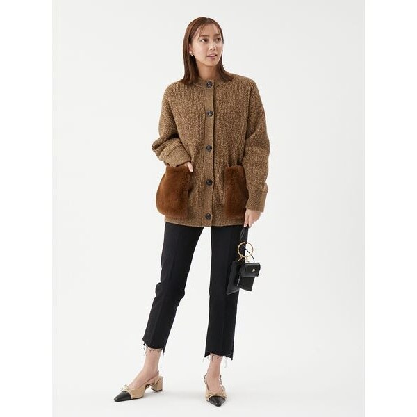 金釦ムートンライクボアニットカーディガン | ミラ オーウェン(Mila