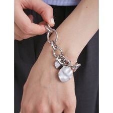 コインモチーフチェーンブレス