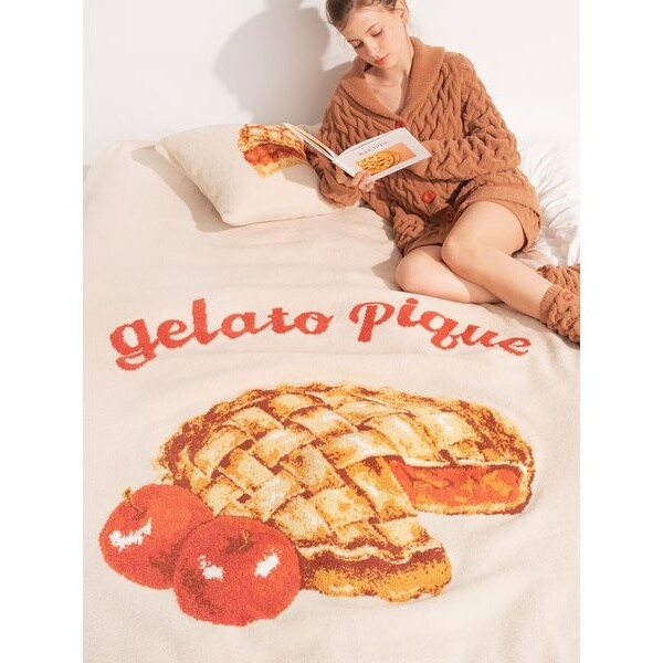 ココ 新品未開封 ジェラートピケ ジャガードマルチカバー バターサンド Sleep】APPLE PIE & BUTTER ジャガードマルチカバー