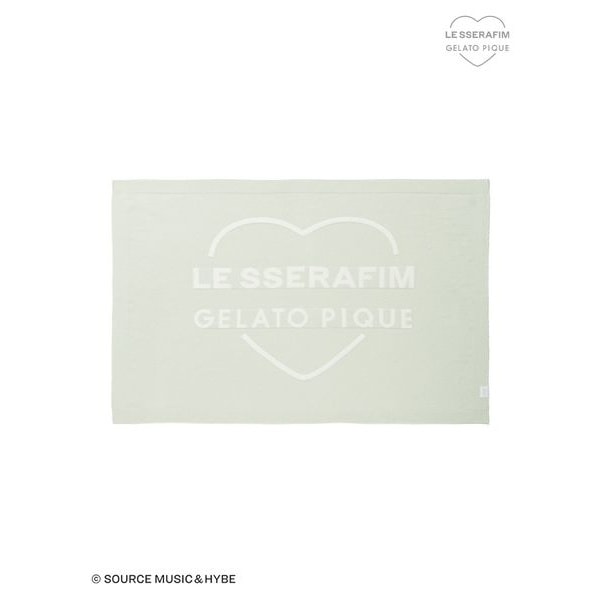 【LE SSERAFIM】スムーズィーブランケット