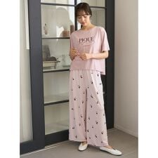 【接触冷感】チェリー柄ロングパンツ
