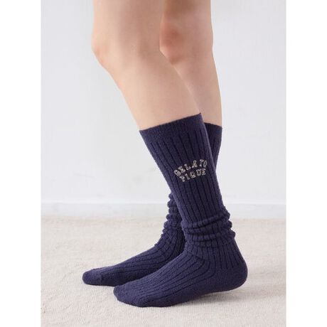 [^ԁFPWGS254627]<b>yJbWShJYu胍O\bNXz<^b><b>yFabricz<^b><b>SMOOTHIEiX[YB[jc<^b>Ƃ낯悤ȂȂ߂炩ȏ_炩́A܂ŌɊ܂񂾏uԂƂ낯ĂX[YB[̂悤BV[YXɒ锖̑fށB <b>yDesign^Stylingz<^b>s̃gbhX^CꂽAî&lsquo;X[YB[ffނ̂Ȃ߂炩ȃÕu\bNXłBzF̃JbWShJ́AɓWJACXN[WK[hV[ỸEGAƓFgp܂BV[gpc̑ɂ߂̃ACełBƖ̊֌WɂAۂFČꍇ܂B܂p\REX}[gtHȂǂ̊ɂA኱iƉ摜̃J[قȂꍇ܂B\߂Bi̐F́AiPi摜QƉB i摜̓Tv̂߁AFTCY̎dlɕύXꍇ܂̂ŁA\߂B