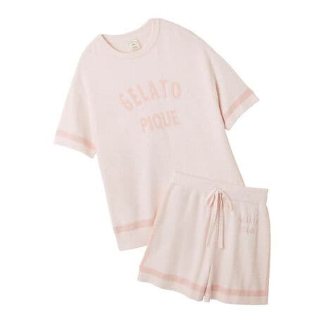 [^ԁFPWNT254112]<b>ygC̃X[YB[ZbgAbvz<^b><b>yFabricz<^b><b>SMOOTHIEiX[YB[jc<^b>Ƃ낯悤ȂȂ߂炩ȏ_炩́A܂ŌɊ܂񂾏uԂƂ낯ĂX[YB[̂悤BV[YXɒ锖̑fށB<b>yDesign^Stylingz<^b>Ȃ߂炩ȔGňԃjbg&lsquo;X[YB[fgpAgCgĥV[YBvI[o[ƃV[gpcgݍ킹AMtgɂœKȃZbgAbvłBSWK[h⃉CWK[hYJWAȃfUCŁAĂ̏ISnǂo܂B؂ȕւ̃Mtgɂ߂̃ACełBƖ̊֌WɂAۂFČꍇ܂B܂p\REX}[gtHȂǂ̊ɂA኱iƉ摜̃J[قȂꍇ܂B\߂Bi̐F́AiPi摜QƉB i摜̓Tv̂߁AFTCY̎dlɕύXꍇ܂̂ŁA\߂B<br^>[{g]EGXg:68`114cm qbv:105cm ҏ:29cm ҉:8.5cm 킽蕝:33.5cm :32cm