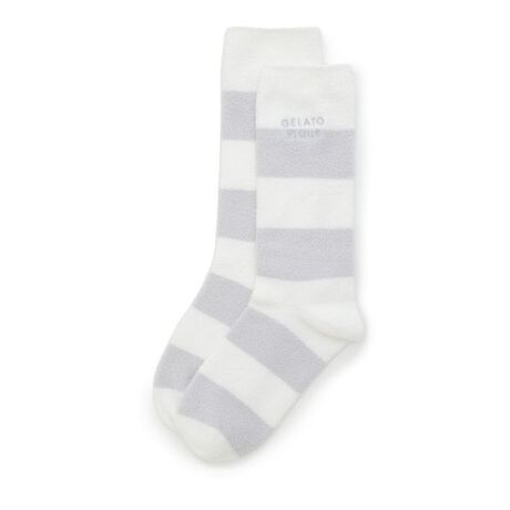 [^ԁFPWGS254528]<b>y݃J[ŎdグX[YB[2{[_[\bNXz<^b><b>yFabricz<^b><b>SMOOTHIEiX[YB[jc<^b>Ƃ낯悤ȂȂ߂炩ȏ_炩́A܂ŌɊ܂񂾏uԂƂ낯ĂX[YB[̂悤BV[YXɒ锖̑fށB<b>yDesign^Stylingz<^b>H̖KÂ邭݃J[B&lsquo;X[YB[ffނ̂Ȃ߂炩jbggpAԂ2F{[_[V[YłB|CgŃShJꂽ\bNX́AƂ낯悤ȔGőłACeBV[ỸEFAƍ킹A̎G݂Ƒgݍ킹ăMtgɂ߂̃ACełBƖ̊֌WɂAۂFČꍇ܂B܂p\REX}[gtHȂǂ̊ɂA኱iƉ摜̃J[قȂꍇ܂B\߂Bi̐F́AiPi摜QƉB i摜̓Tv̂߁AFTCY̎dlɕύXꍇ܂̂ŁA\߂B