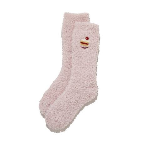 [^ԁFPWGS255545]<b>yӂӂWF[g̃P[LhJ\bNXz<^b><b>yFabricz<^b><b>GELATOiWF[gjc<^b>uh̑㖼łfށB܂łӂƏĂꂽP[LX|Ŵ悤ȁAx痣邱ƂłȂ_炩B<b>yDesign^Stylingz<^b>ӂӂƂ&lsquo;WF[gffނށATKhJ̃\bNXłBF2ނŁAsNɂ͔Ȃ̃V[gP[LAuEɂ͊Â`R[gP[L̃`[thJ܂BD݂̃[EFAƑgݍ킹āAMtgɂ߂̃ACełBƖ̊֌WɂAۂFČꍇ܂B܂p\REX}[gtHȂǂ̊ɂA኱iƉ摜̃J[قȂꍇ܂B\߂Bi̐F́AiPi摜QƉB i摜̓Tv̂߁AFTCY̎dlɕύXꍇ܂̂ŁA\߂B