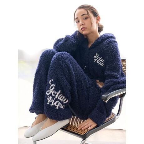 [^ԁFPWNP255074]<b>yHOLIDAYEXm[xA`ӂOpcz<^b><b>yFabricz<^b><b>GELATOiWF[gjc<^b>uh̑㖼łfށB܂łӂƏĂꂽP[LX|Ŵ悤ȁAx痣邱ƂłȂ_炩B<b>yDesign^Stylingz<^b>ƑFlA؂ȒNƉ߂ȃzf[V[YɊYAXm[xAV[ỸOpcłBё̒fWF[gffނgpAp鐞ĩVGbgBɃV[Yʂ̃SWK[h傫܂BE|Pbg̒AxAЂ`gՂ̃fUC|CgłBF̓AC{[ƃbhAlCr[3FWJBV[ỸJ[fBKvI[o[AƃR[fBl[gA HOMMETCYƂ̃NER[fBl[g߂łBƖ̊֌WɂAۂFČꍇ܂B܂p\REX}[gtHȂǂ̊ɂA኱iƉ摜̃J[قȂꍇ܂B\߂Bi̐F́AiPi摜QƉB i摜̓Tv̂߁AFTCY̎dlɕύXꍇ܂̂ŁA\߂B